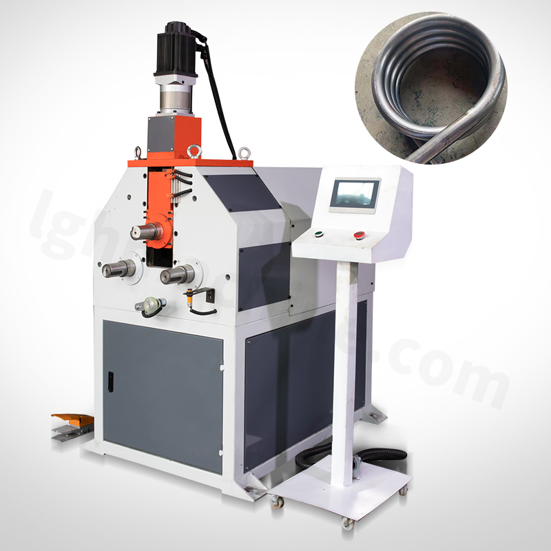Three-wheel rolling bending machine